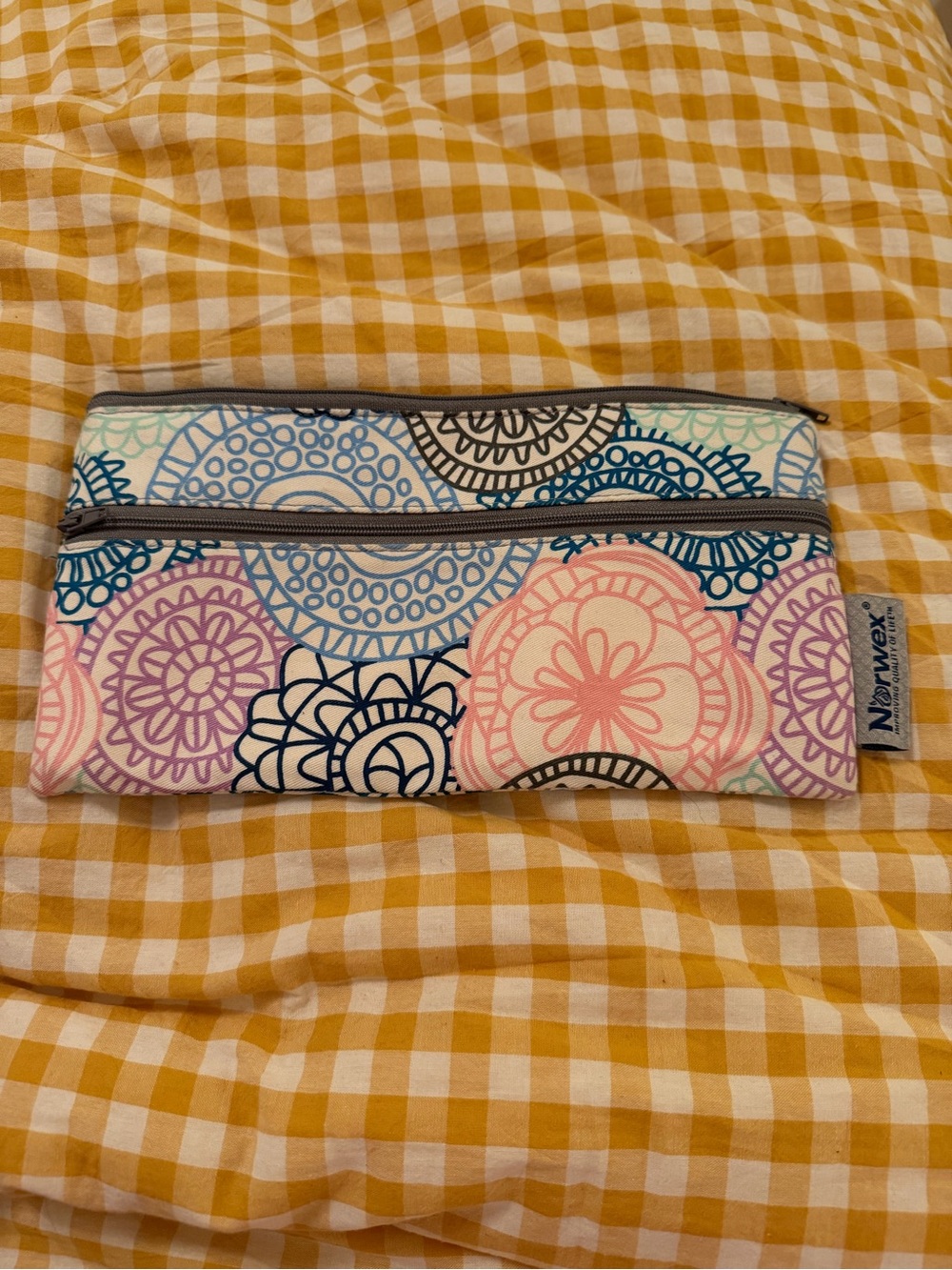 Norwex Reusable Wet Wipes On the Go Travel Pouch
